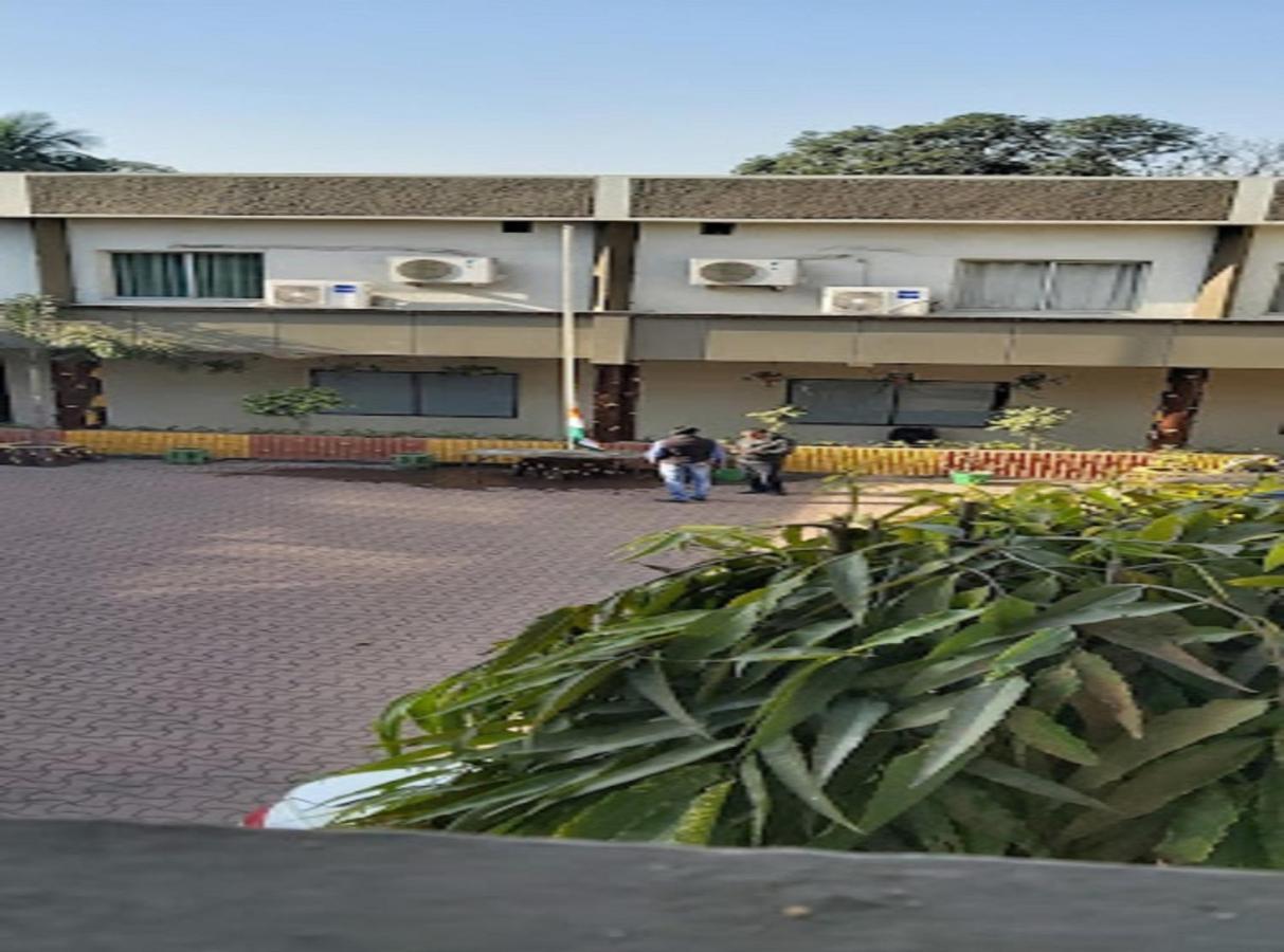 Hotel Center Point- Chhattisgarh Korba エクステリア 写真