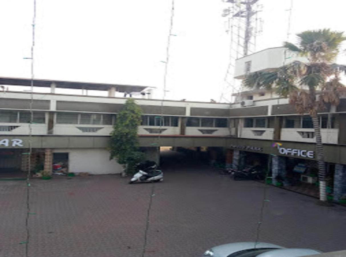 Hotel Center Point- Chhattisgarh Korba エクステリア 写真